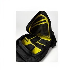 THE NORTH FACE Recon Backpack TNF Black/Yellow One Size Daypack Commuter School